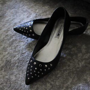 American Eagle Black Flats Size 7 1/2 Wide